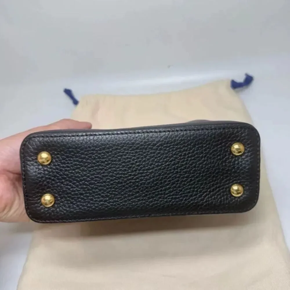 Louis Vuitton Women Pre-Loved Bag Very Good Condition